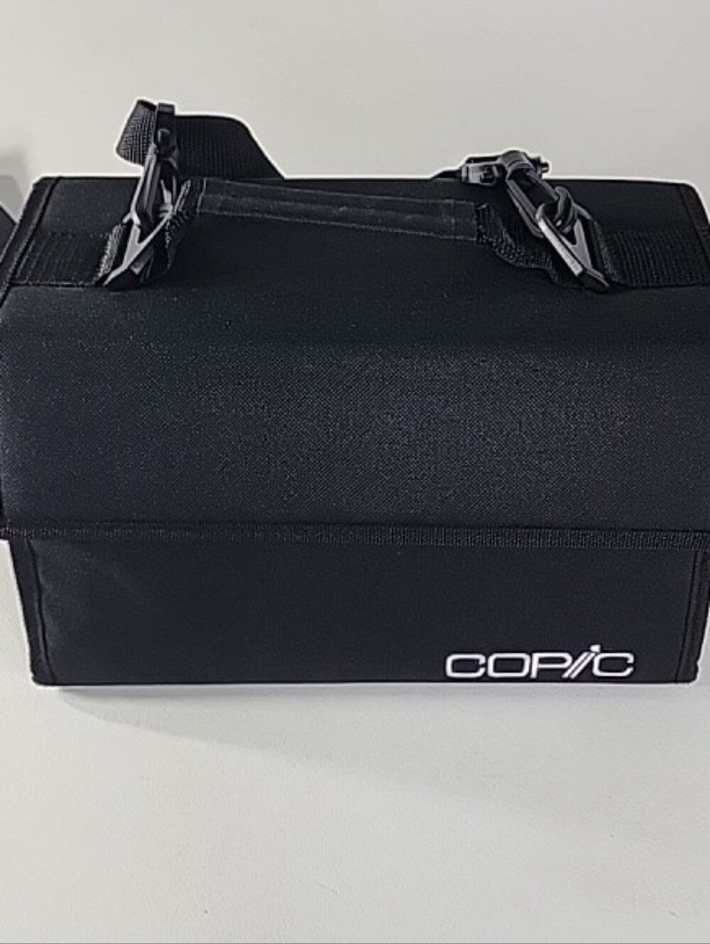 Copic 72 Compartments Black  / Carry Case with Top Handle